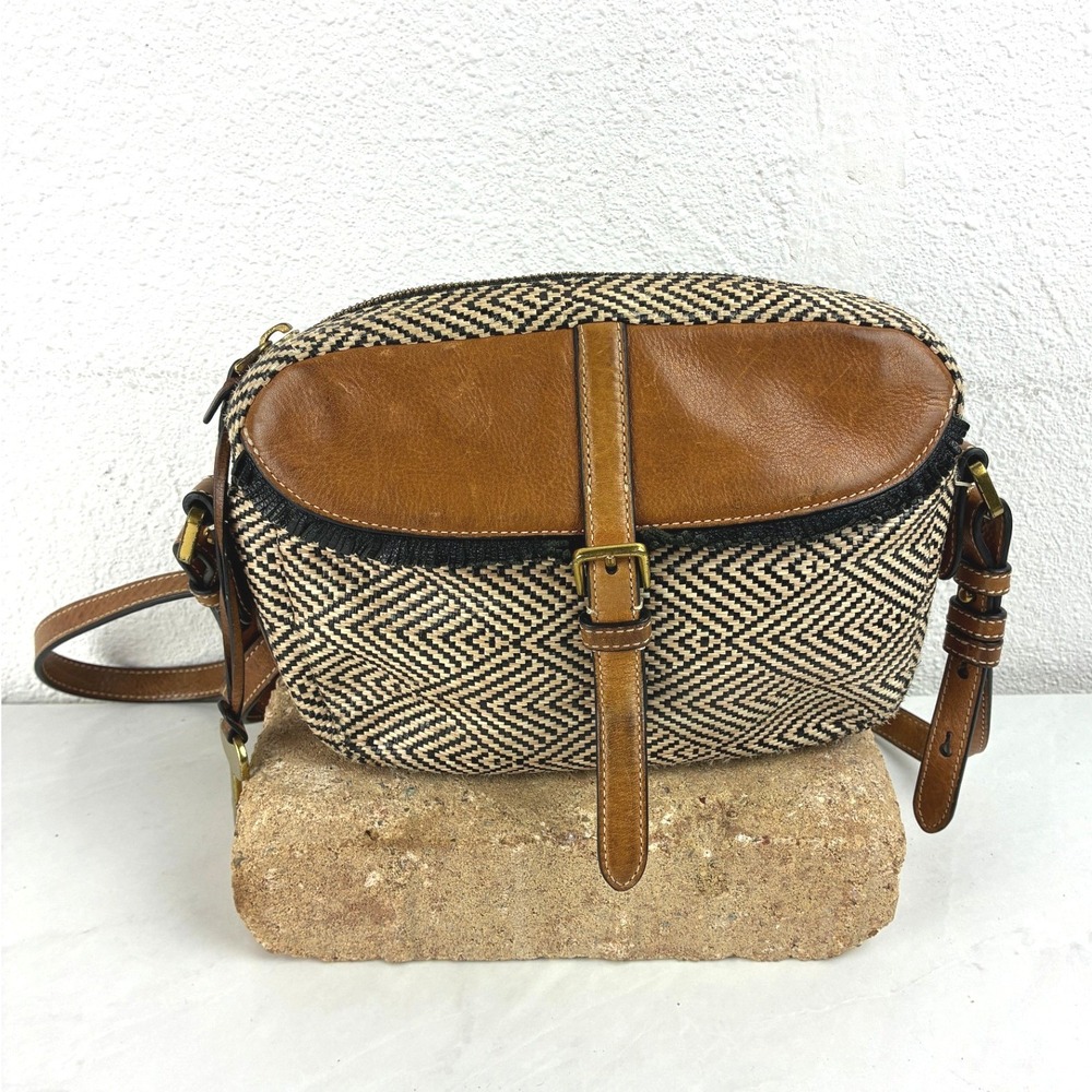 Fossil Brown Leather Woven Geometric Crossbody Bag Tan Black Boho Fringe Small